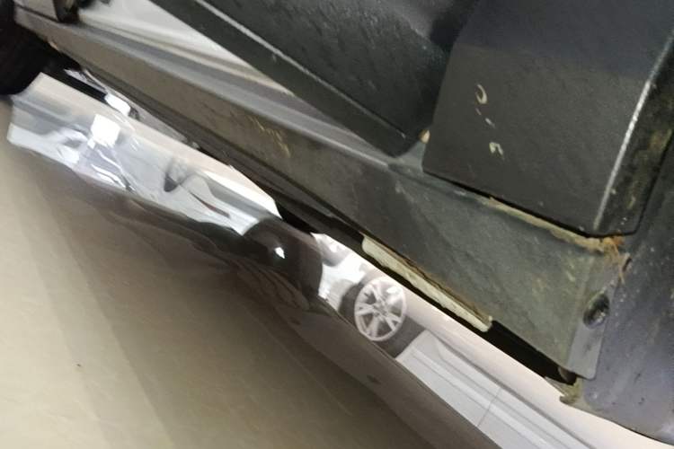 Used Volkswagen T-ROC 2020 230TSI DSG Two-Wheel Drive Advanced Version Right Side Sill