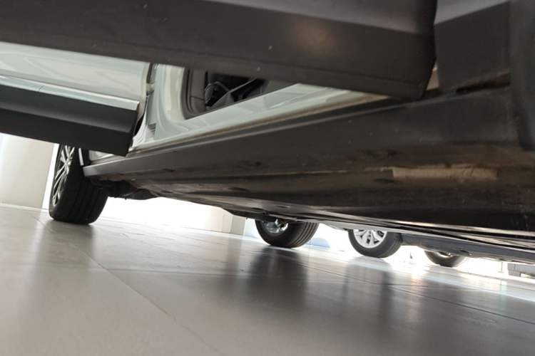 Used Volkswagen T-ROC 2020 280TSI DSG Two-Wheel Drive Comfort Version Right Side Sill