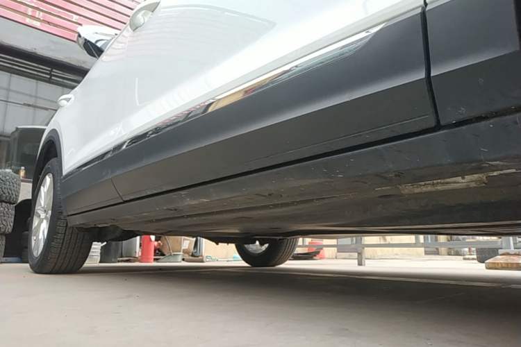 Used Volkswagen T-ROC 2020 230TSI DSG Two-Wheel Drive Advanced Version Right Side Sill