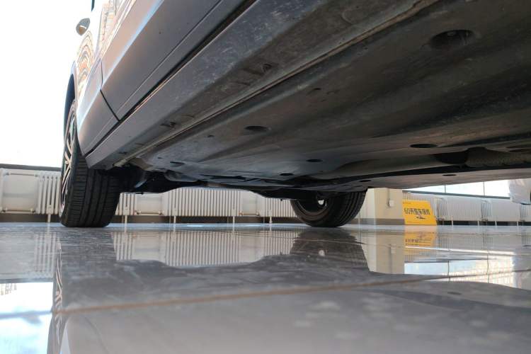 Used Volkswagen T-ROC 2020 280TSI DSG Two-Wheel Drive Comfort Version Right Side Sill