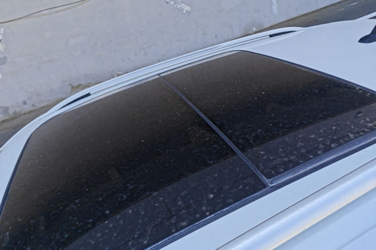 Used Volkswagen T-ROC 2020 230TSI DSG Two-Wheel Drive Advanced Version Roof