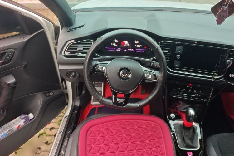 Used Volkswagen T-ROC 2020 280TSI DSG Two-Wheel-Drive Luxury Version Steering Wheel