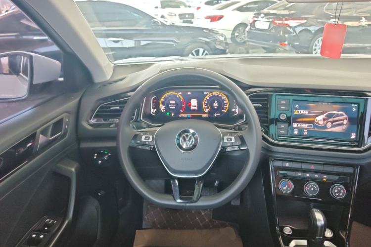 Used Volkswagen T-ROC 2020 280TSI DSG Two-Wheel Drive Comfort Version Steering Wheel