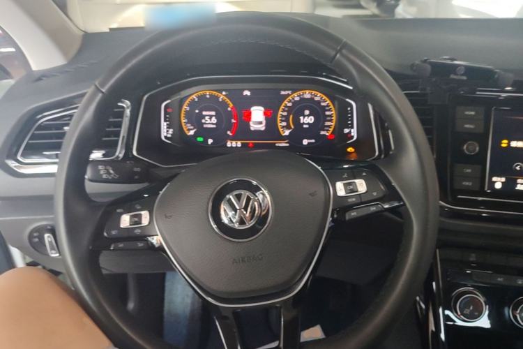 Used Volkswagen T-ROC 2020 280TSI DSG Two-Wheel Drive Comfort Version Steering Wheel