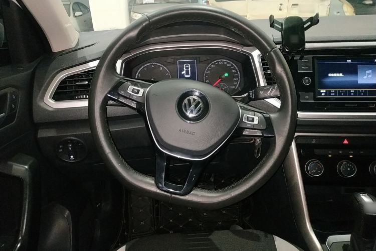 Used Volkswagen T-ROC 2020 230TSI DSG Two-Wheel Drive Advanced Version Steering Wheel