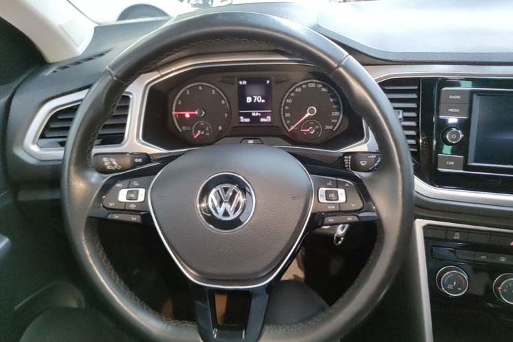 Used Volkswagen T-ROC 2020 230TSI DSG Two-Wheel Drive Advanced Version Steering Wheel
