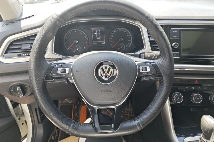 Used Volkswagen T-ROC 2020 280TSI DSG Two-Wheel Drive Advanced Version Steering Wheel