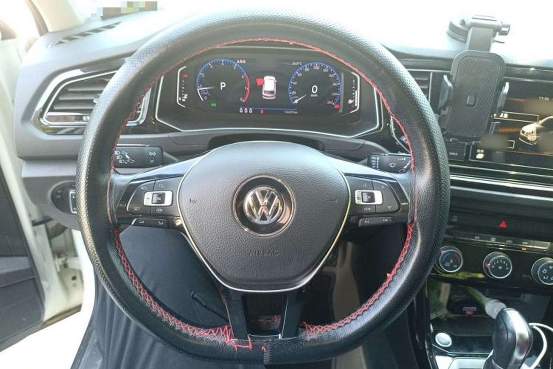 Used Volkswagen T-ROC 2020 280TSI DSG Two-Wheel Drive Comfort Version Steering Wheel