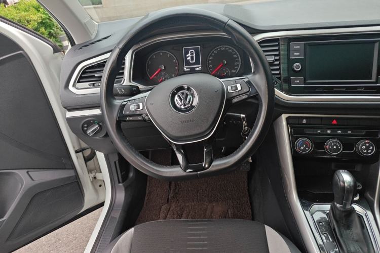 Used Volkswagen T-ROC 2020 280TSI DSG Two-Wheel Drive Advanced Version Steering Wheel