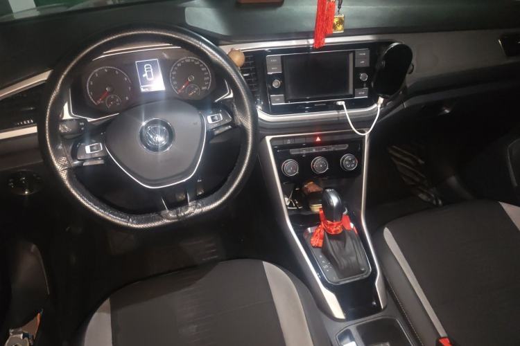 Used Volkswagen T-ROC 2020 280TSI DSG Two-Wheel Drive Advanced Version Steering Wheel