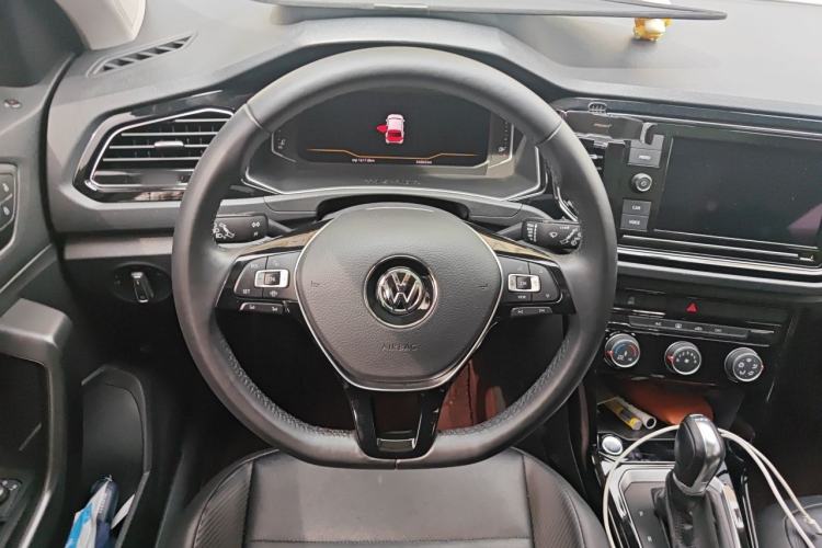 Used Volkswagen T-ROC 2020 280TSI DSG Two-Wheel Drive Comfort Version Steering Wheel