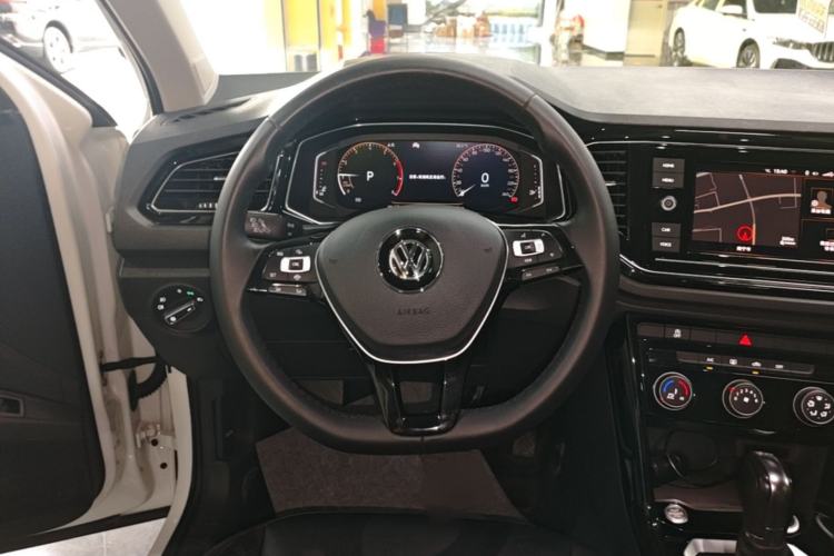 Used Volkswagen T-ROC 2020 280TSI DSG Two-Wheel Drive Comfort Version Steering Wheel