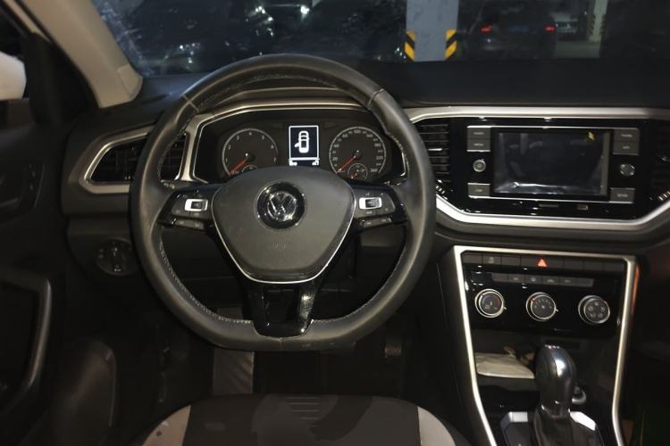 Used Volkswagen T-ROC 2020 280TSI DSG Two-Wheel Drive Advanced Version Steering Wheel