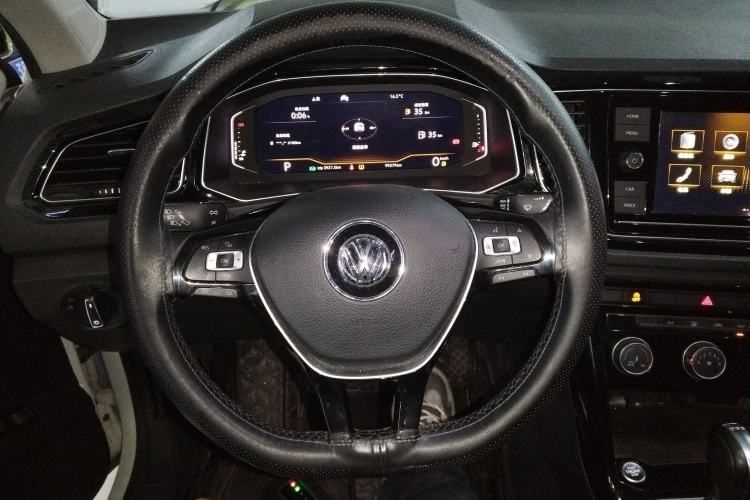 Used Volkswagen T-ROC 2020 280TSI DSG Two-Wheel Drive Comfort Version Steering Wheel