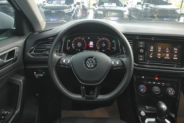 Used Volkswagen T-ROC 2020 280TSI DSG Two-Wheel Drive Comfort Version Steering Wheel