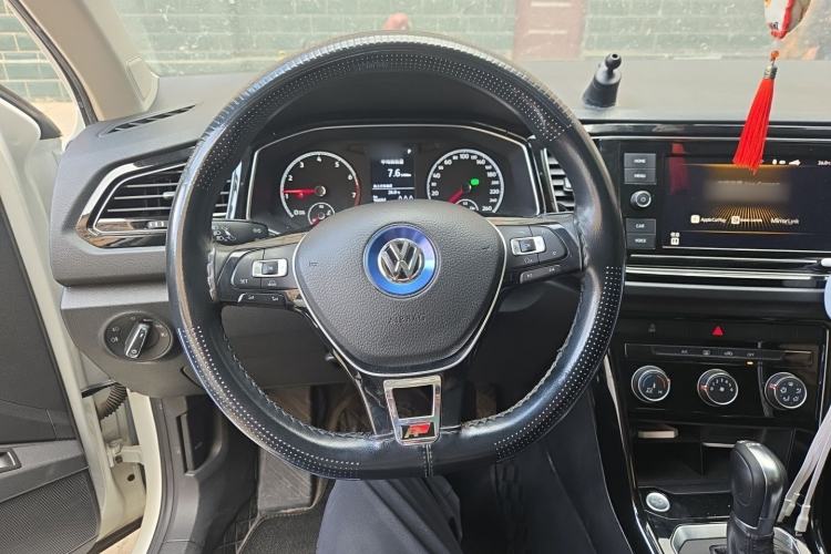 Used Volkswagen T-ROC 2020 280TSI DSG Two-Wheel Drive Comfort Version Steering Wheel