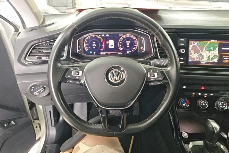 Used Volkswagen T-ROC 2020 280TSI DSG Two-Wheel Drive Comfort Version Steering Wheel