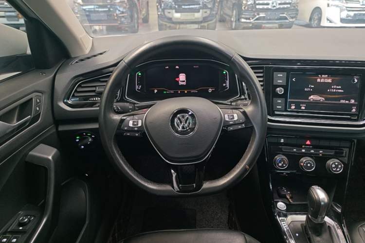 Used Volkswagen T-ROC 2020 280TSI DSG Two-Wheel Drive Comfort Version Steering Wheel