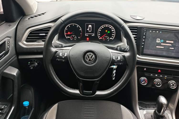 Used Volkswagen T-ROC 2020 280TSI DSG Two-Wheel-Drive Elite Version Steering Wheel
