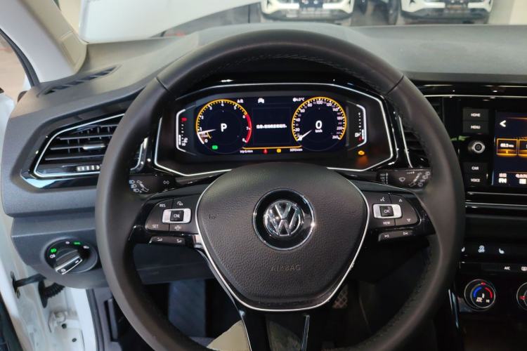 Used Volkswagen T-ROC 2020 280TSI DSG Two-Wheel Drive Comfort Version Steering Wheel