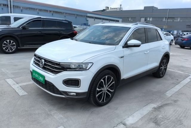 Używany Volkswagen T-ROC 2020 280TSI DSG Two-Wheel Drive Comfort Version