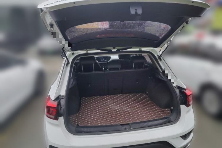 Used Volkswagen T-ROC 2020 230TSI DSG Two-Wheel Drive Advanced Version Trunk