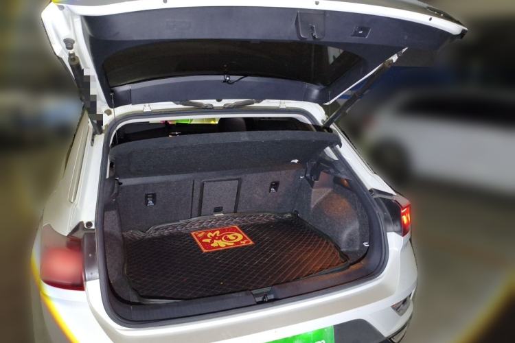 Used Volkswagen T-ROC 2020 280TSI DSG Two-Wheel Drive Comfort Version Trunk