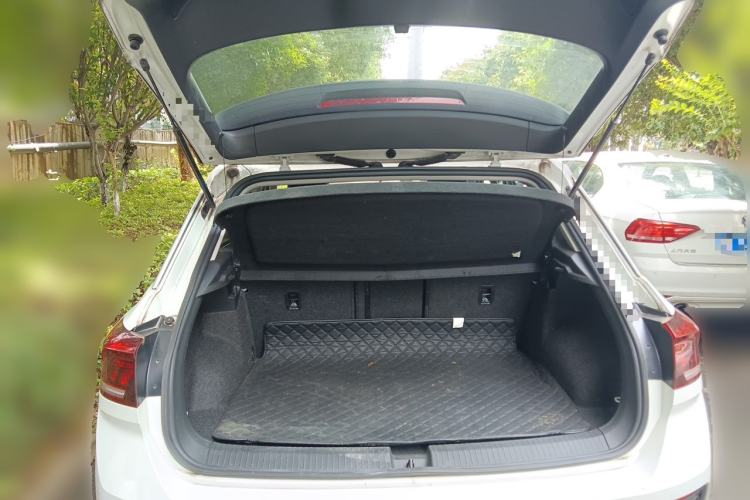 Used Volkswagen T-ROC 2020 280TSI DSG Two-Wheel Drive Advanced Version Trunk