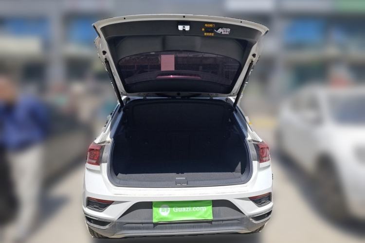Used Volkswagen T-ROC 2020 280TSI DSG Two-Wheel-Drive Luxury Version Trunk