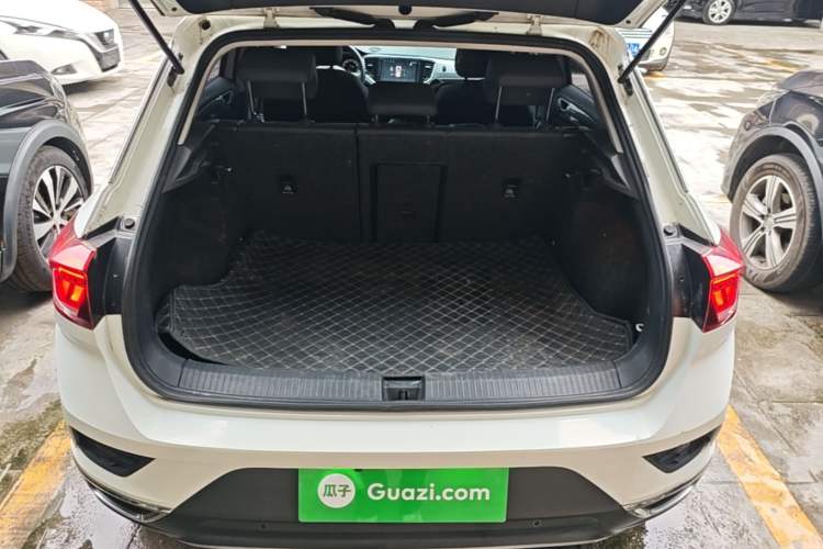 Used Volkswagen T-ROC 2020 280TSI DSG Two-Wheel-Drive Elite Version Trunk