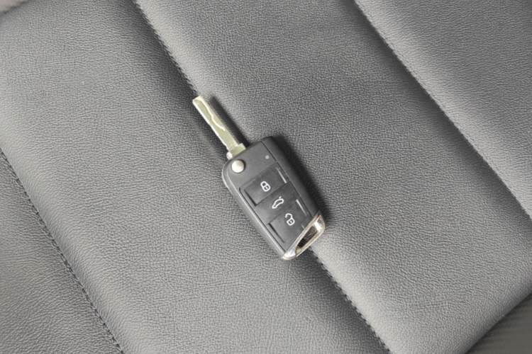 Used Volkswagen T-ROC 2020 280TSI DSG Two-Wheel Drive Comfort Version Vehicle Key