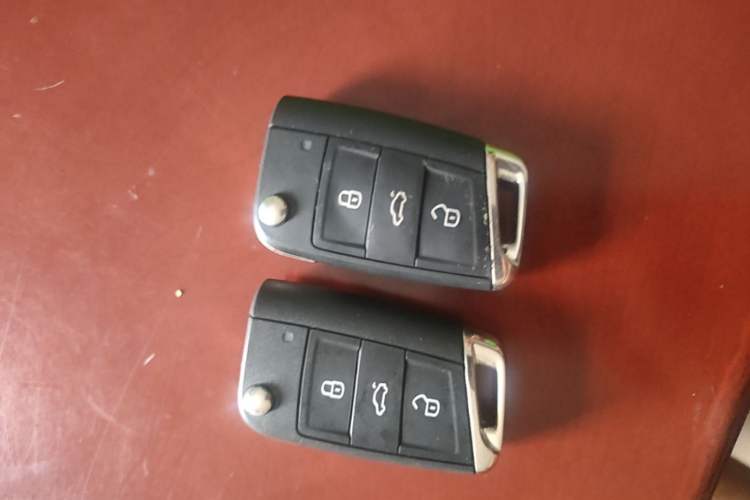 Used Volkswagen T-ROC 2020 230TSI DSG Two-Wheel Drive Advanced Version Vehicle Key