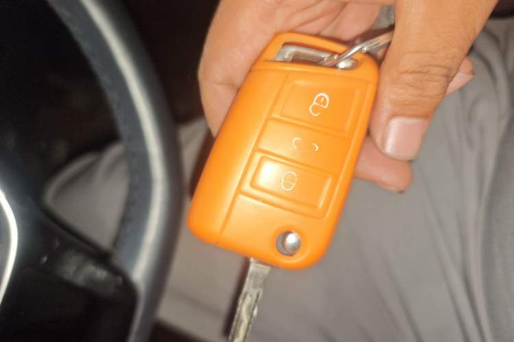 Used Volkswagen T-ROC 2020 280TSI DSG Two-Wheel-Drive Elite Version Vehicle Key