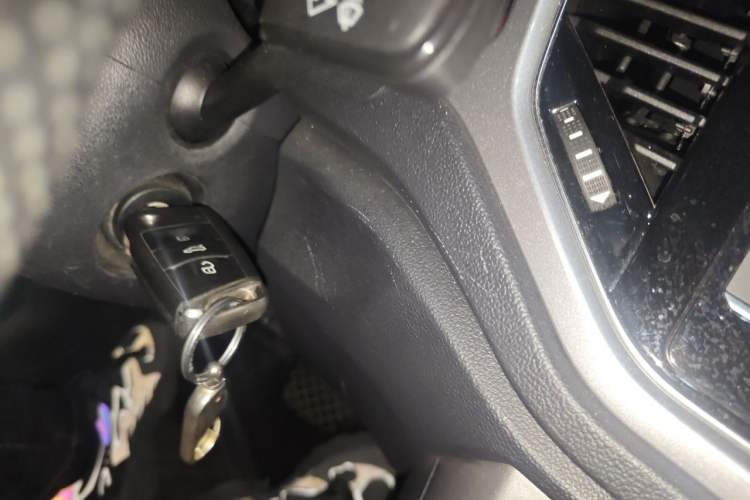 Used Volkswagen T-ROC 2020 280TSI DSG Two-Wheel Drive Advanced Version Vehicle Key