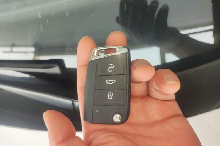 Used Volkswagen T-ROC 2020 280TSI DSG Two-Wheel Drive Comfort Version Vehicle Key