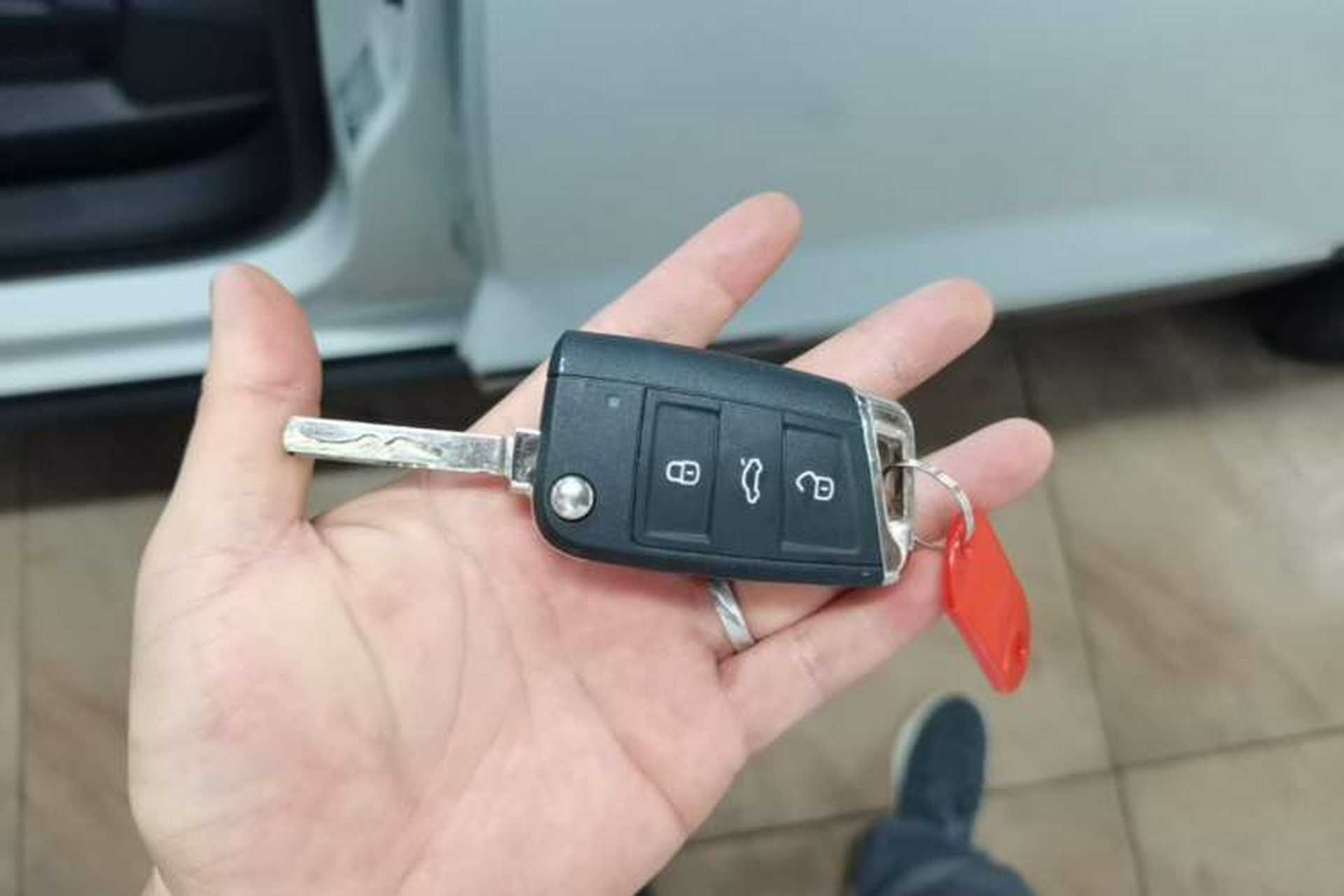 Used Volkswagen T-ROC 2020 230TSI DSG Two-Wheel Drive Advanced Version Vehicle Key