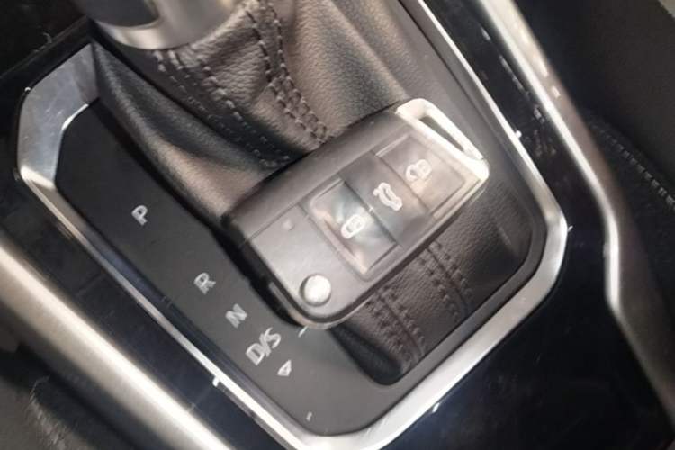 Used Volkswagen T-ROC 2020 280TSI DSG Two-Wheel-Drive Elite Version Vehicle Key