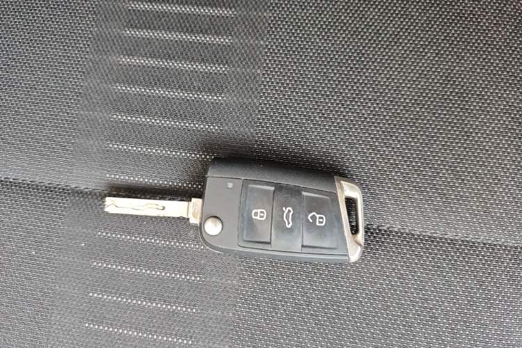 Used Volkswagen T-ROC 2020 280TSI DSG Two-Wheel-Drive Elite Version Vehicle Key