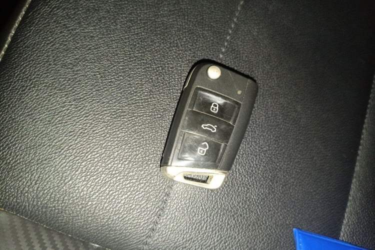 Used Volkswagen T-ROC 2020 280TSI DSG Two-Wheel Drive Comfort Version Vehicle Key