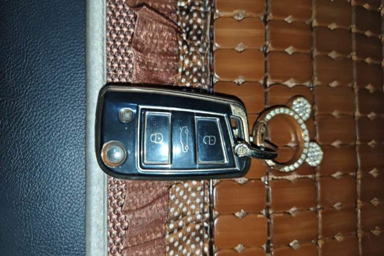Used Volkswagen T-ROC 2020 280TSI DSG Two-Wheel Drive Comfort Version Vehicle Key