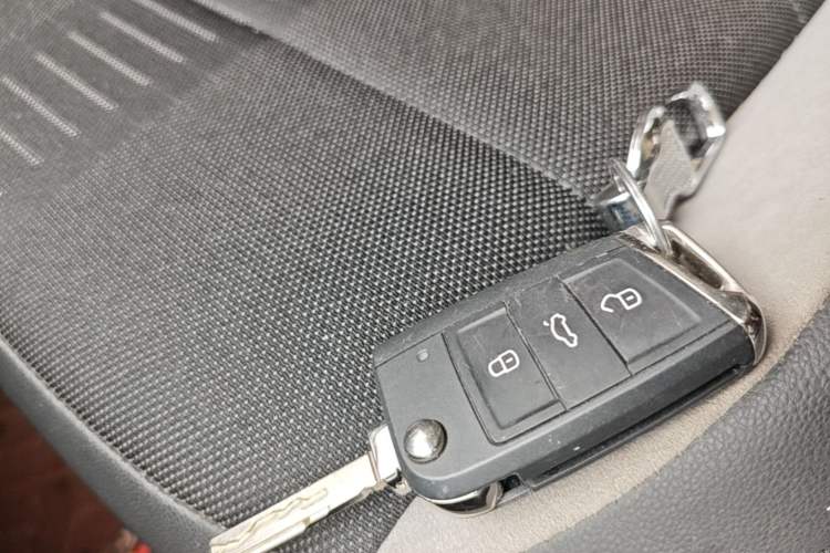 Used Volkswagen T-ROC 2020 280TSI DSG Two-Wheel-Drive Elite Version Vehicle Key