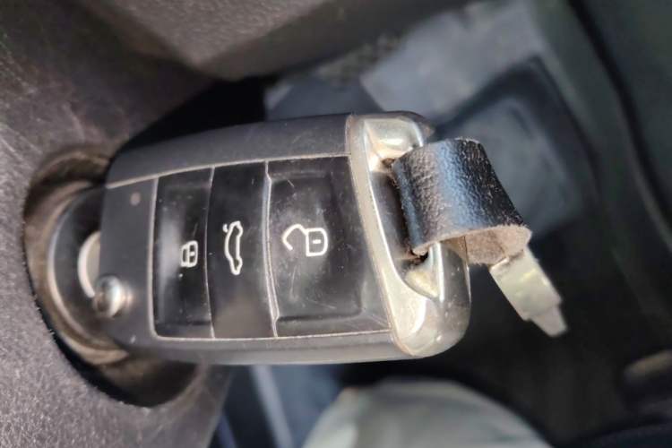 Used Volkswagen T-ROC 2020 280TSI DSG Two-Wheel-Drive Elite Version Vehicle Key