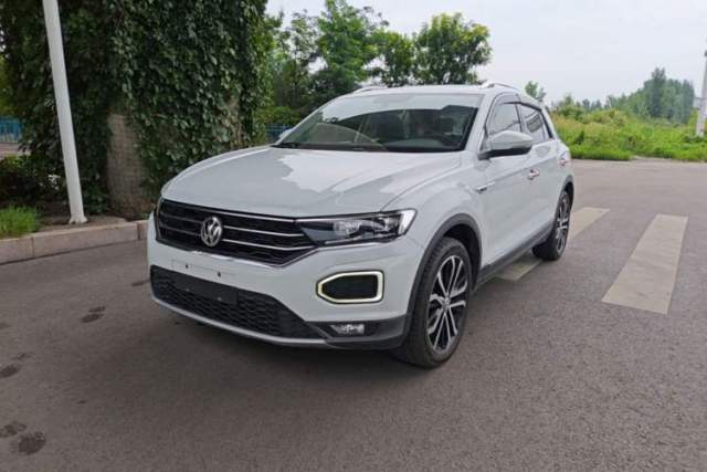 Ojetý Volkswagen T-ROC 2020 280TSI DSG Two-Wheel Drive Comfort Version