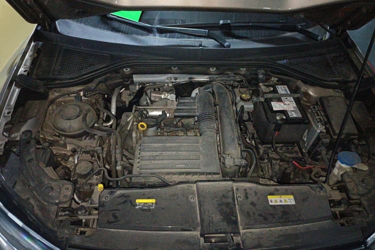 Used Volkswagen T-ROC 2020 280TSI DSG Two-Wheel Drive Comfort Version Engine Bay