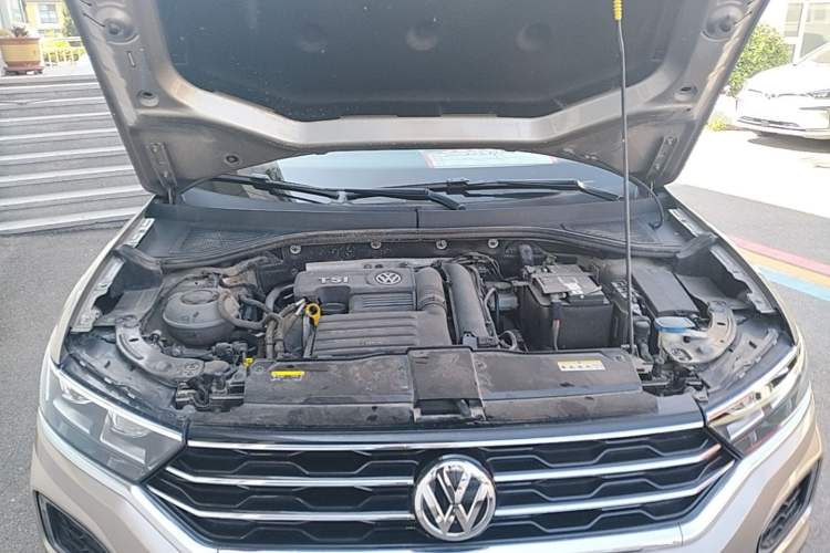 Used Volkswagen T-ROC 2020 280TSI DSG Two-Wheel Drive Comfort Version Engine Bay