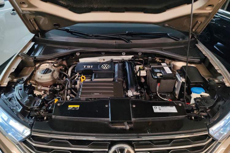 Used Volkswagen T-ROC 2020 280TSI DSG Two-Wheel Drive Comfort Version Engine Bay