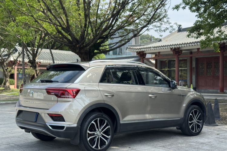 Used Volkswagen T-ROC 2020 280TSI DSG Two-Wheel Drive Comfort Version Exterior 2
