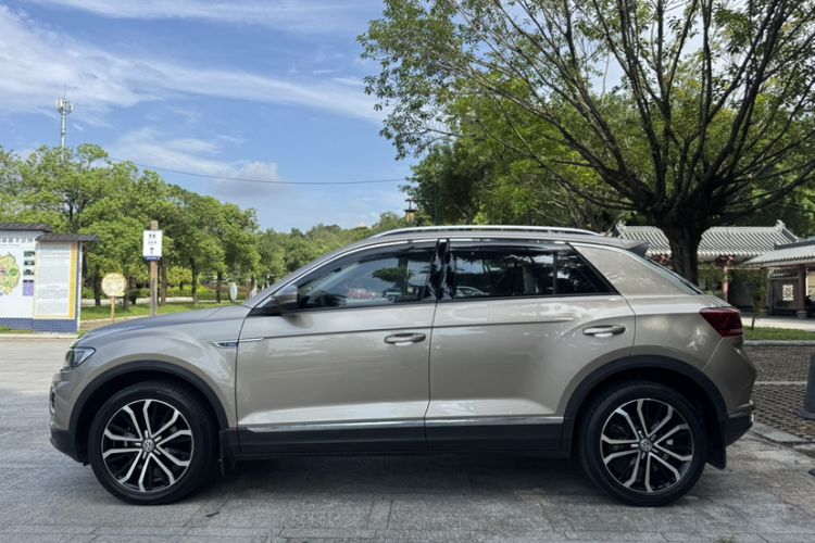 Used Volkswagen T-ROC 2020 280TSI DSG Two-Wheel Drive Comfort Version Exterior 6