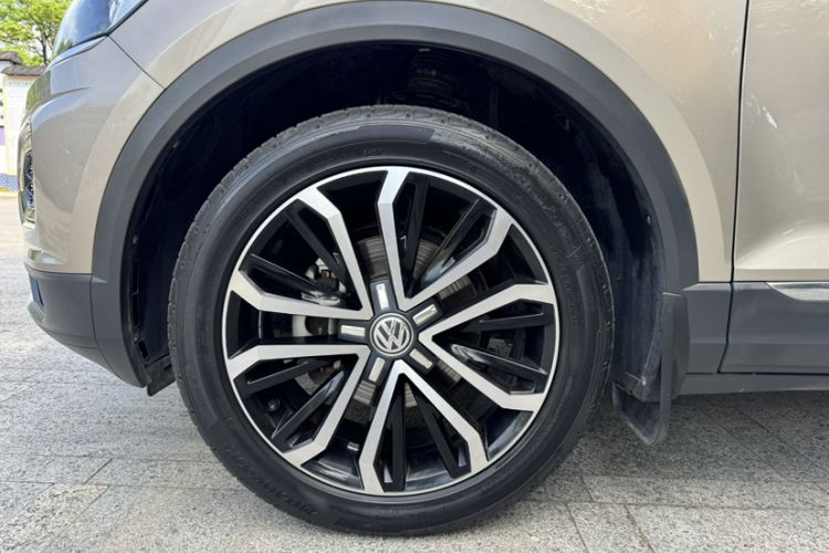 Used Volkswagen T-ROC 2020 280TSI DSG Two-Wheel Drive Comfort Version Exterior 8