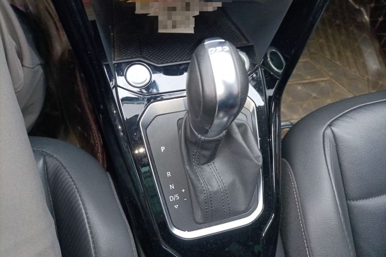 Used Volkswagen T-ROC 2020 280TSI DSG Two-Wheel Drive Comfort Version Gear Lever